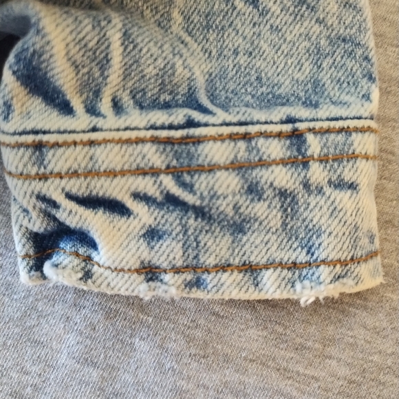 Zara Kids' Blue Denim Distressed Jean Jacket Size 3 - 4 years - Picture 7 of 14